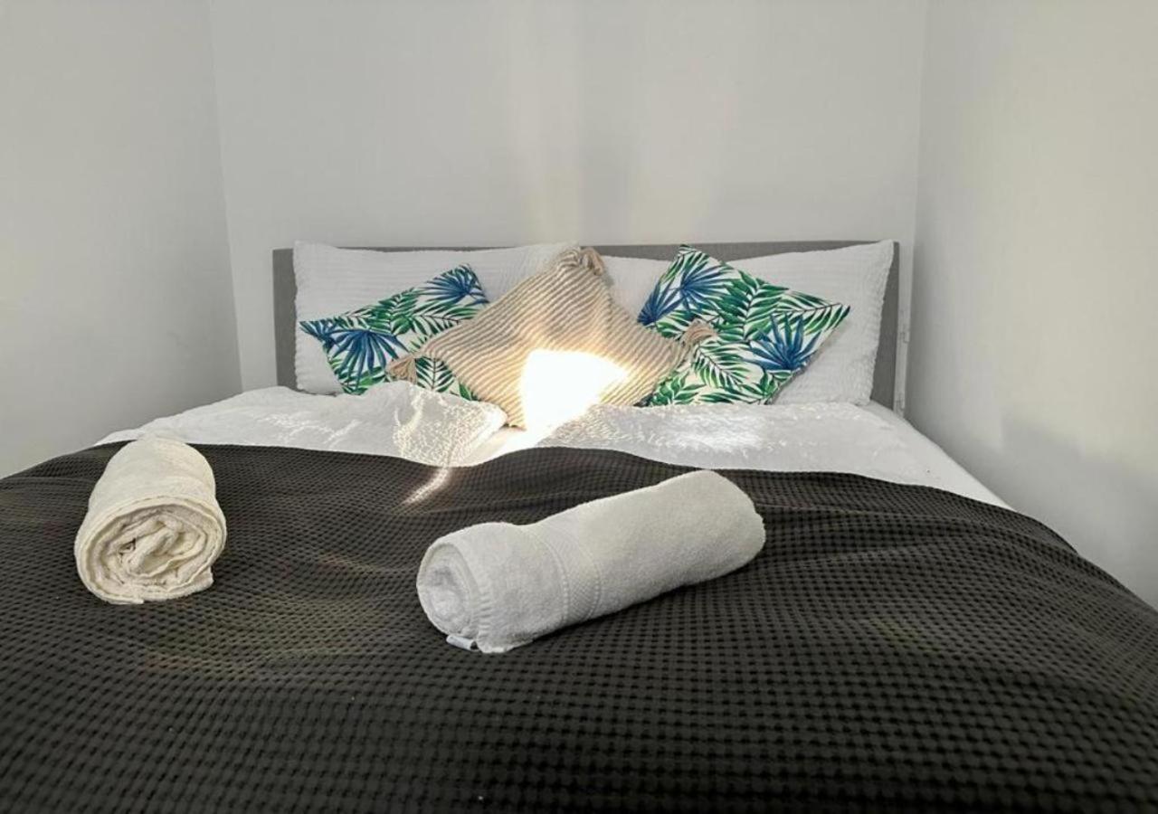 Separate Bedroom - Near Schoenbrunn فيينا المظهر الخارجي الصورة