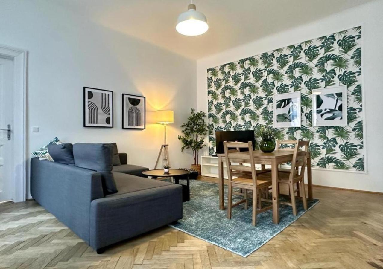 Separate Bedroom - Near Schoenbrunn فيينا المظهر الخارجي الصورة
